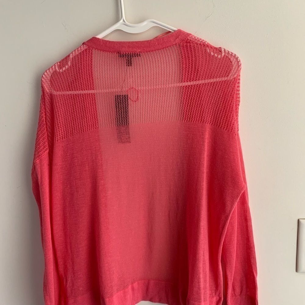 sweater - Picture 3 of 8